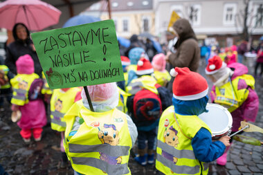 “Bubnujeme, aby bolo deti lepšie počuť!“