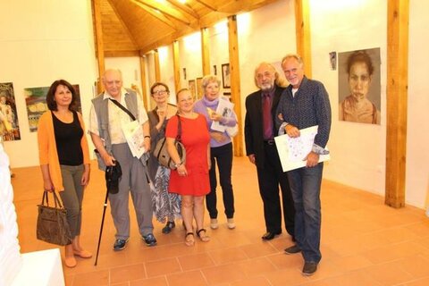 Na Trenčianskom hrade sa odovzdávali ceny v súťaži neprofesionálnej výtvarnej tvorby 52. ročník VÝTVARNÉ SPEKTRUM 2015 Na Trenčianskom hrade sa odovzdávali ceny v súťaži neprofesionálnej výtvarnej tvorby 52. ročník VÝTVARNÉ SPEKTRUM 2015