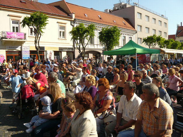 Trenčianske folklórne slávnosti