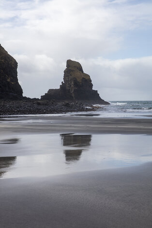 Marec 2022 - Jiří Skřipský_Zrkadlenie_Talisker Bay Beach