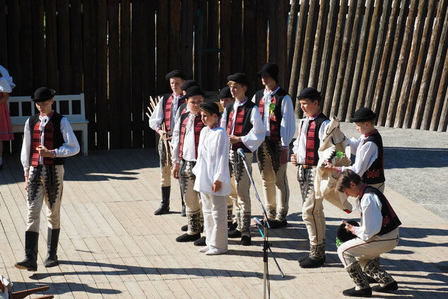 Trenčianske folklórne slávnosti