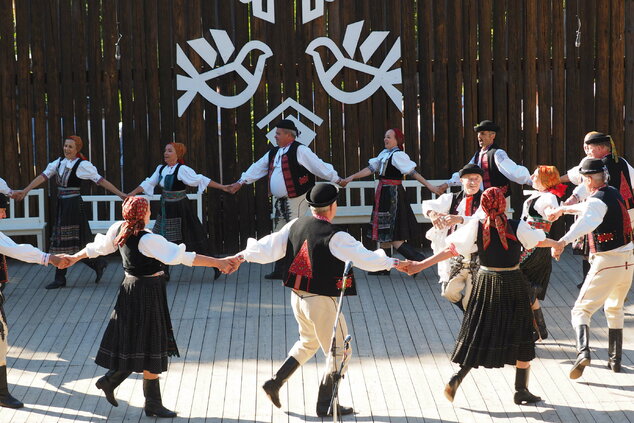 Trenčianske folklórne slávnosti