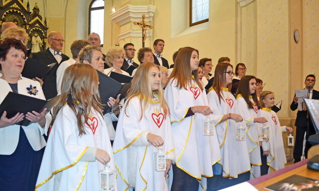 Festival speváckych zborov v hornej súči - SZ Sv. Cecilie NMnV 3