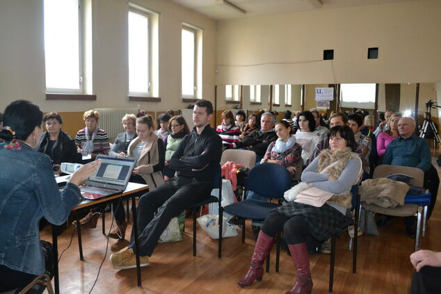 Semináre a workshopy v oblasti tradičného folklorizmu v roku 2017 - Workhop s Katkou a Fredym (2)