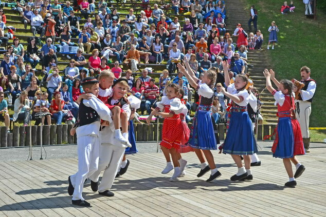 Xxxvii. trenčianske folklórne slávnosti - DSC_0250