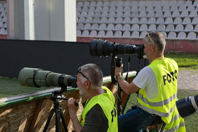 Amfo 2023 • workshop na tému reportážna fotografia - diptych_MG_5502_m