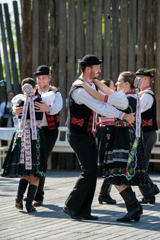 42. trenčianske folklórne slávnosti • sobota - 104