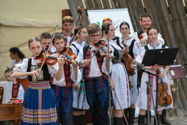 42. trenčianske folklórne slávnosti • sobota - 123