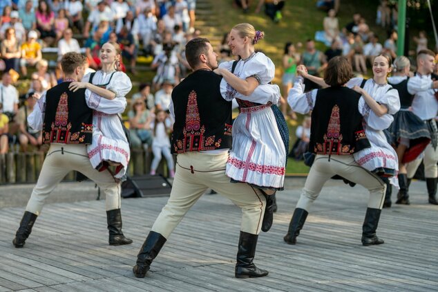 42. trenčianske folklórne slávnosti • sobota - 143