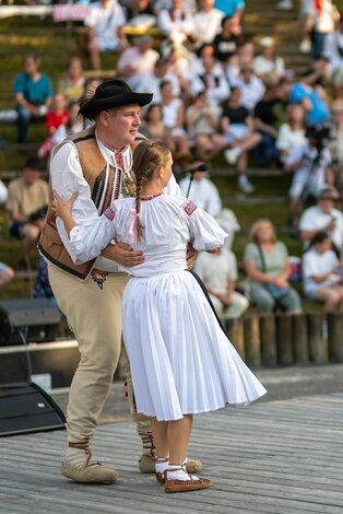 42. trenčianske folklórne slávnosti • sobota - 185