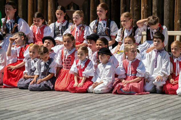 42. trenčianske folklórne slávnosti • sobota - 37