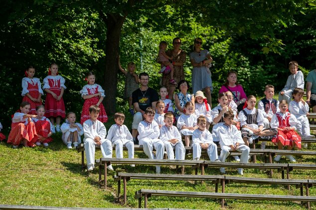 42. trenčianske folklórne slávnosti • sobota - 49