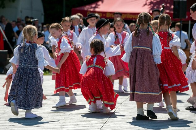 42. trenčianske folklórne slávnosti • sobota - 59