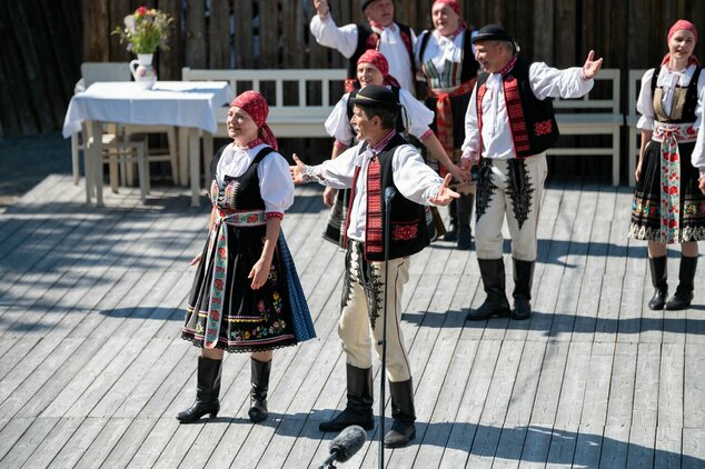 42. trenčianske folklórne slávnosti • sobota - 83