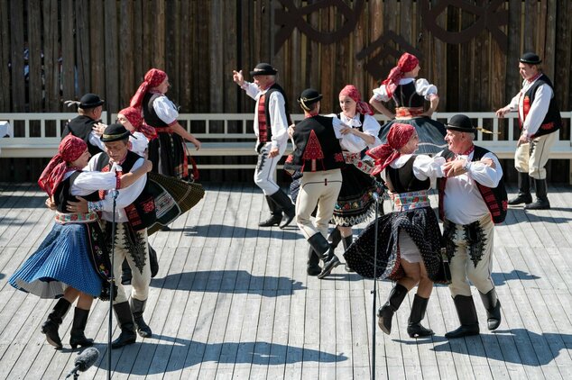 42. trenčianske folklórne slávnosti • sobota - 84