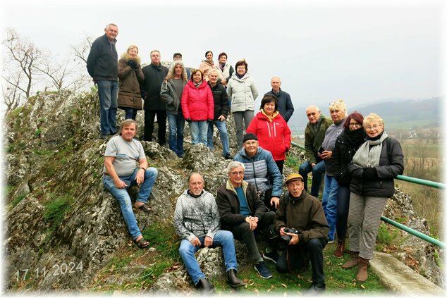 44. stretnutie a tvorivá dielňa výtvarníkov a fotografov regiónov trenčín a uherské hradiště - Skupina 17.11.2024