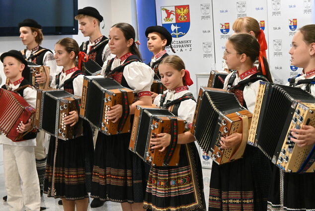 Finisáž výstavy • čipky tvorené srdcom a časom - DSC_7298