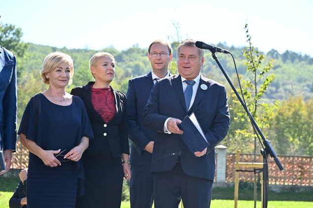 Slávnostné odhalenie pamätníka j. m. hurbana v beckove - TSK-BECKOV 20.9 (31)