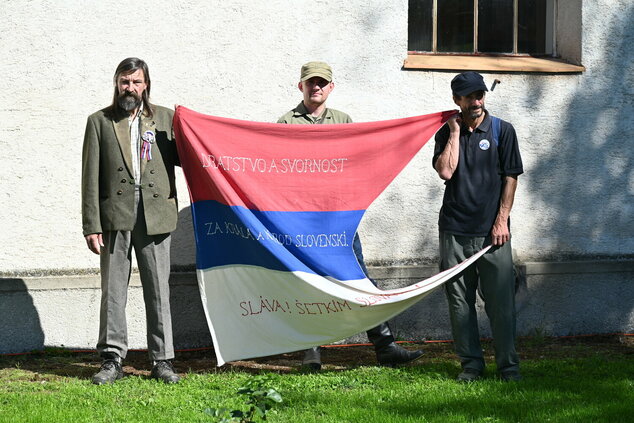 Slávnostné odhalenie pamätníka j. m. hurbana v beckove - TSK-BECKOV 20.9 (41)