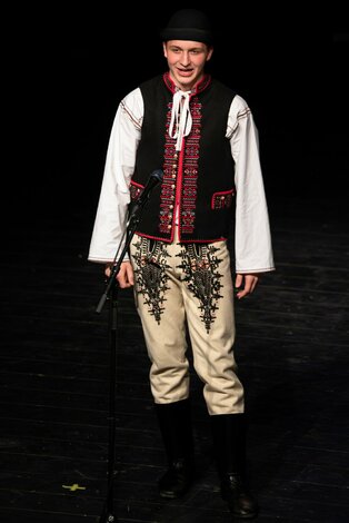 Tancuj, spievaj, zahraj si - 111n