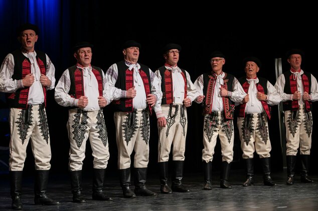 Tancuj, spievaj, zahraj si - 143n