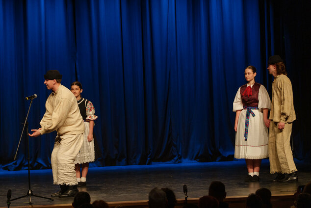 Tradícia v každom veku - EX_PS1_1054