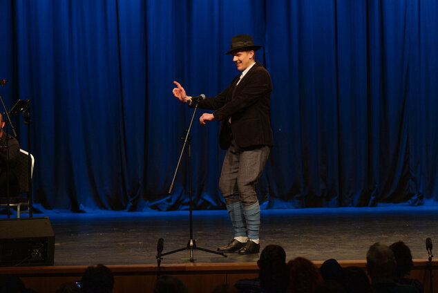 Tradícia v každom veku - EX_PS1_1087