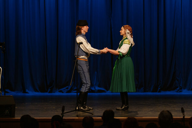 Tradícia v každom veku - EX_PS1_1222