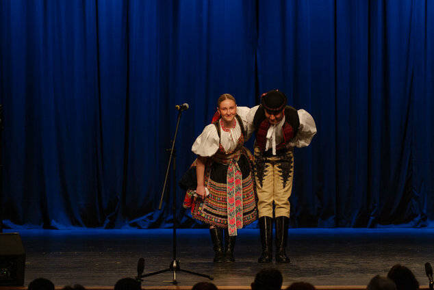 Tradícia v každom veku - EX_PS1_1331