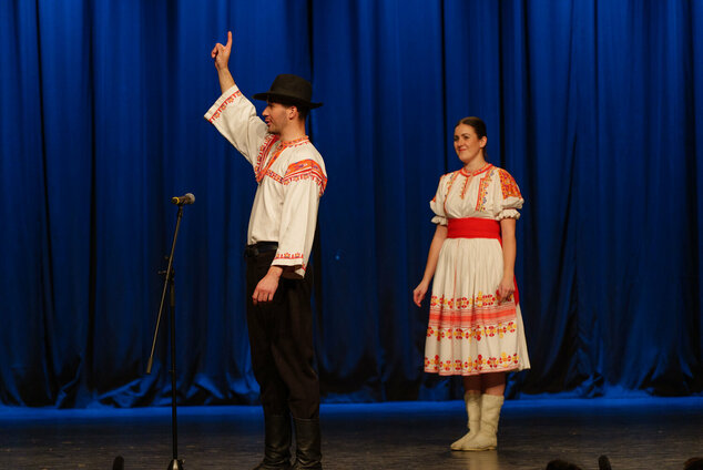 Tradícia v každom veku - EX_PS1_1345