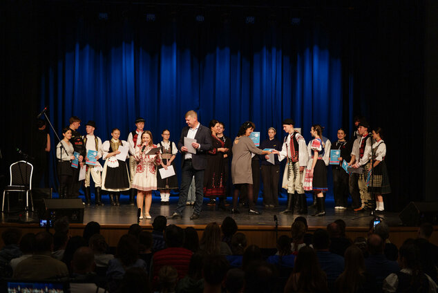 Tradícia v každom veku - EX_PS1_1400