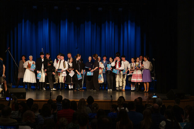 Tradícia v každom veku - EX_PS1_1404