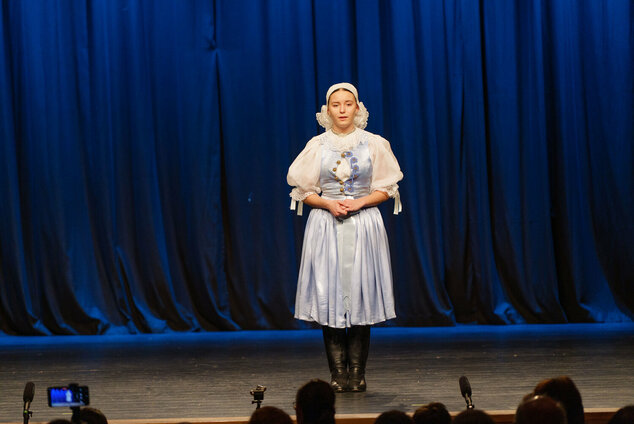 Tradícia v každom veku - EX_PS1_1449