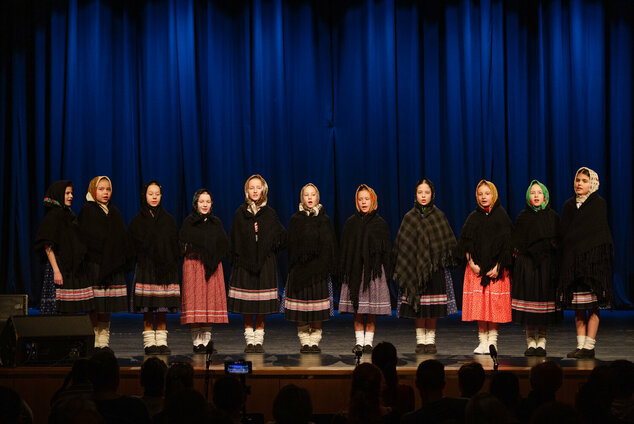 Tradícia v každom veku - EX_PS1_1471