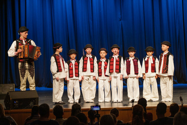 Tradícia v každom veku - EX_PS1_1478