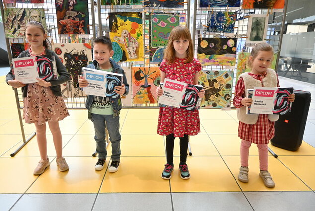 Vesmír očami detí - oc laugaricio trenčín - DSC_7638